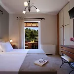 Holiday home Evridiki's Agios Nikitas