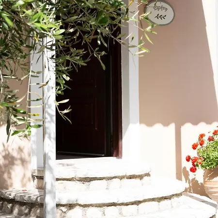 Evridiki's * Agios Nikitas