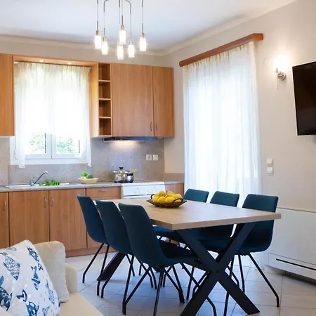 Holiday home Evridiki's Agios Nikitas