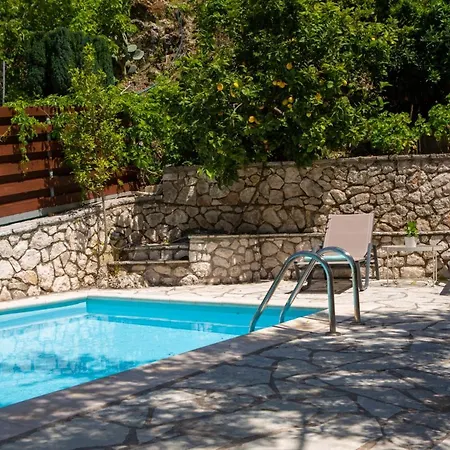 Evridiki's Vakantiehuis Áyios Nikítas